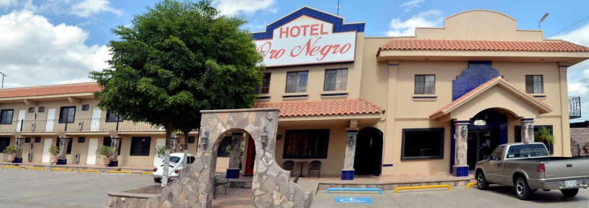 Hotel Oro Negro